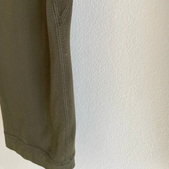 LULULEMON Align Crop *21" Dark Olive Size  2 - Picture 8 of 15